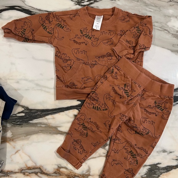 15 Outfits for 3-6 Month Old Baby Boy - Picture 3 of 11